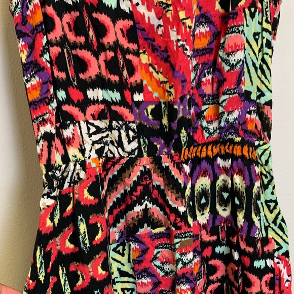 Feathers Colorful Abstract Mini Dress - Picture 3 of 4